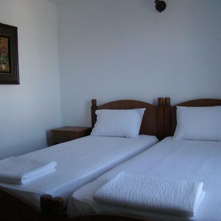 Casa Hora Hotel Szucsáva Kültér fotó