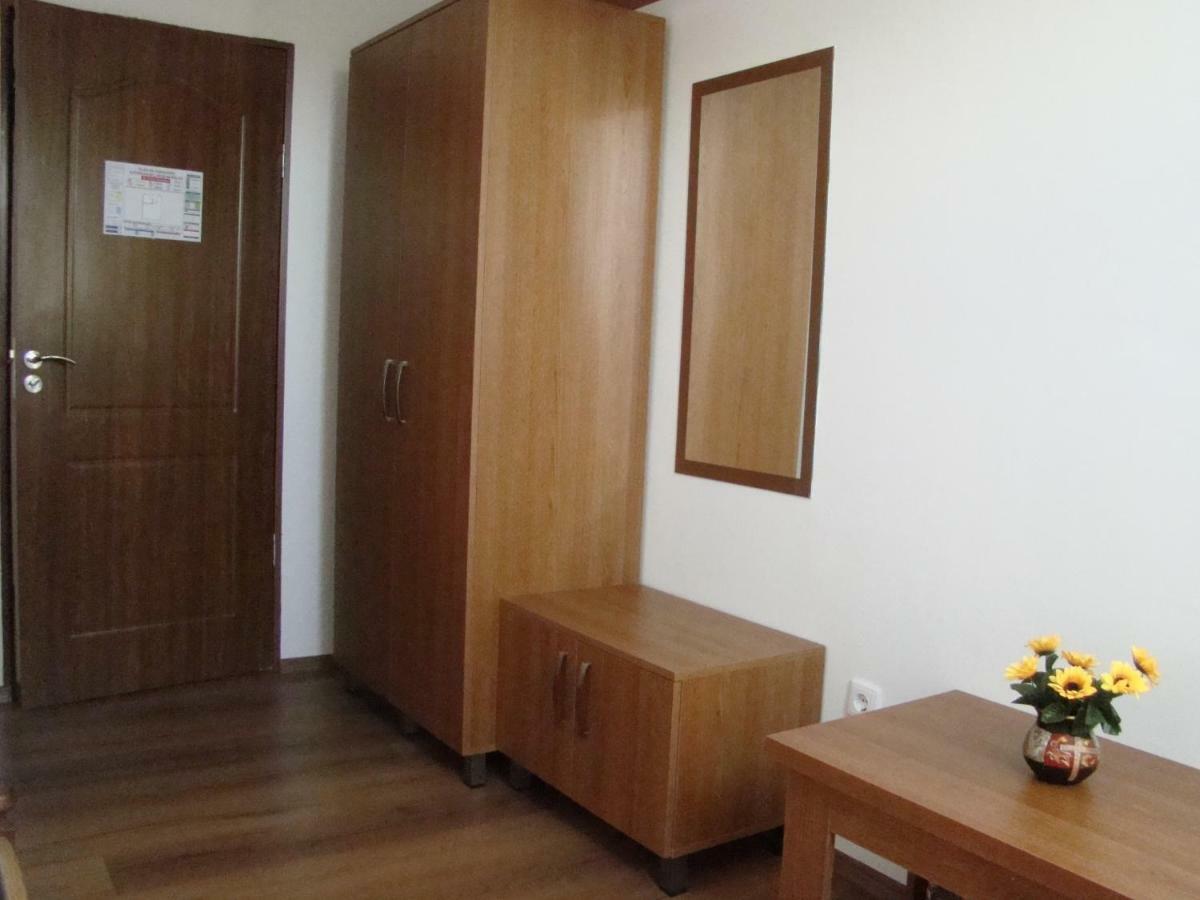 Casa Hora Hotel Szucsáva Kültér fotó